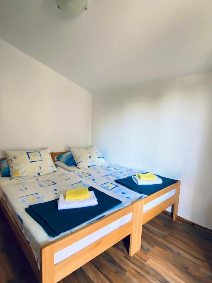 Apartments Mani Трогир Экстерьер фото
