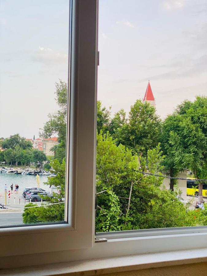 Apartments Mani Трогир Экстерьер фото
