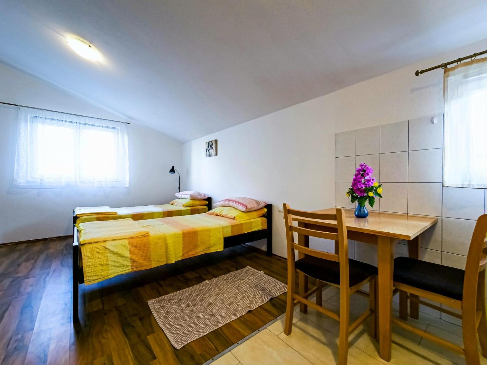 Apartments Mani Трогир Экстерьер фото