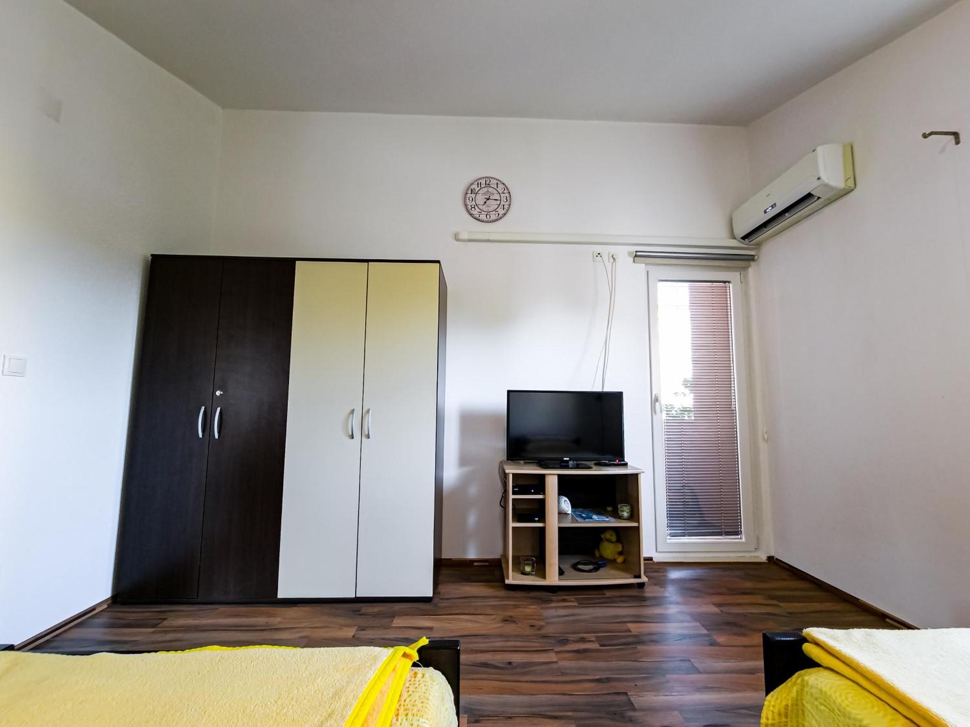 Apartments Mani Трогир Экстерьер фото