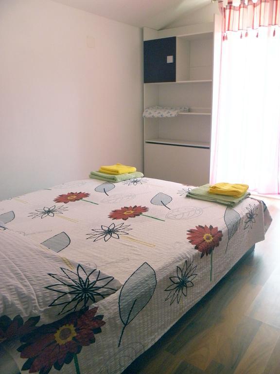 Apartments Mani Трогир Номер фото